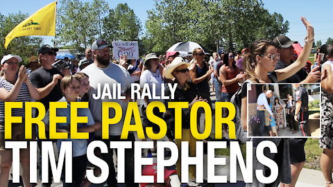 Hundreds gather outside Calgary jail to protest continued detention of Pastor Tim Stephens
