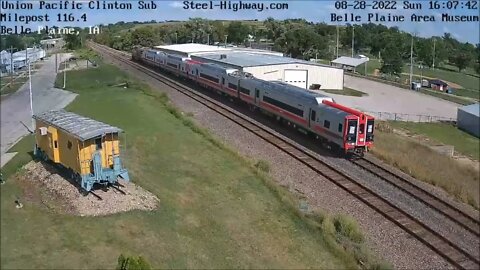 EB 4 Metro North Commuter Cars in Carroll, Belle Plaine & Grand Mound, IA on 8-28-22 #steelhighway