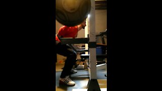 Squat 320x8 belted hypertrophy