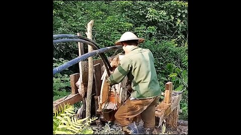 Building wheel Hydropower Living in the forest AMAZING!