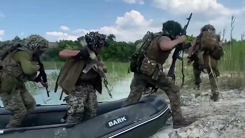 🇺🇦GraphicWar18+🔥River Crossing of the 82nd Assault Brigade - Glory to Ukraine Armed Forces(ZSU)