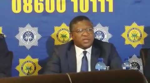 SA Police Minister Mbalula wants more white youths to join SAPS (C3v)