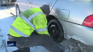 Tow truck drivers busy during the cold snap