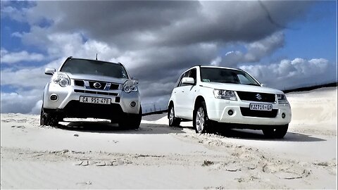 V6 Suzuki Grand Vitara VS Nissan X-Trail on Sand