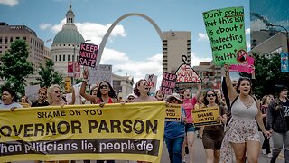 Federal Judge Halts Sweeping Abortion Ban In Missouri