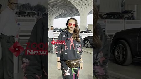 Seema Khan Spotted At Airport 📸✈️