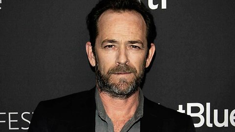 Luke Perry Passes Away at 52 After Stroke, Surrounded by Family at Death