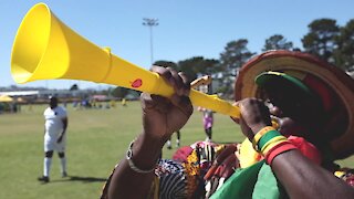 SOUTH AFRICA - Cape Town - Africans celebrates with song and dance (Video) (cu6)