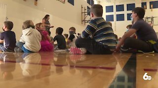 Twin Falls elementary students receive donated books to expand reading skills