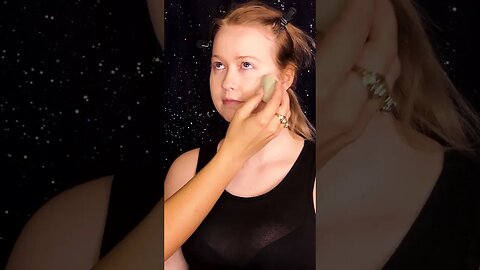 ASMR 60 seconds of makeup sounds, ultra relaxing extra tingly with soft & gentle whispers