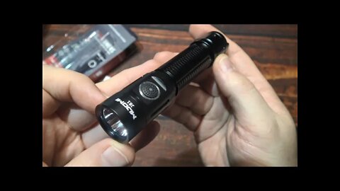 MiJOMi J81 Flashlight Kit Review!