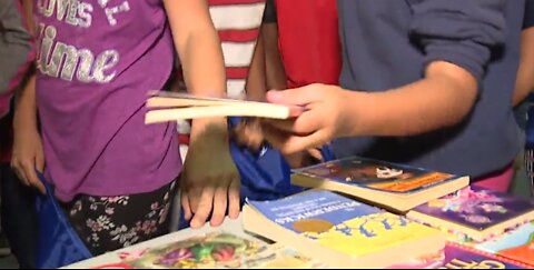 Spread the Word Nevada, Zappos bring books to at-risk students