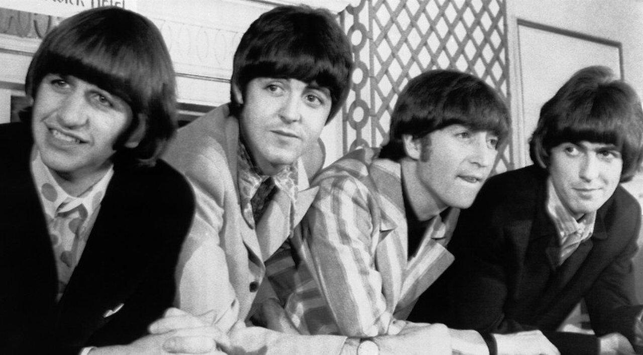 Previously Unreleased Song by The Beatles Part of Red and Blue