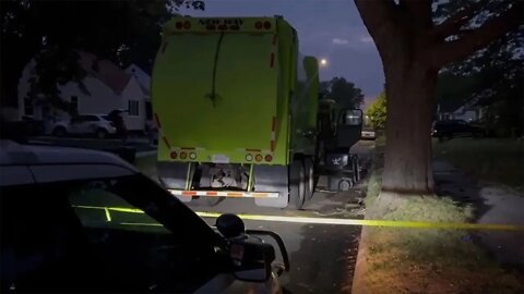 Detroit garbage worker finds decomposed body while emptying trash cans #shorts