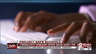 Workshop to help protect kids from online predators