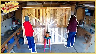 Free Pallet Barn Doors | Weekly Peek Ep272