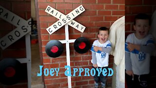 Cool Railway Crossing Sign that you can make yourself!
