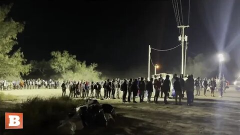 EXCLUSIVE VIDEO: 600 Migrants Cross Border in 3 Hours into Texas Border Town