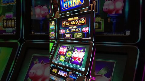 TWO BONUSES! #casino #slots #casinogame#slotwin #slotmachine #bonusfeature #jackpot #gambling