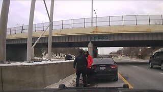 Dashcam reveals Browns RB Kareem Hunt had open container of vodka during traffic stop