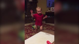 Tot Boy Loves To Dance Alone