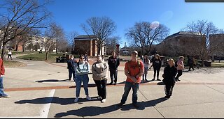 Western Kentucky University: 2 Christian Students Bless Me, Another Curious Christian Helps Me Draw A Small Crowd, Police Called, Arrogant Women Mock God, Students Pray, A Great Day of Preaching!