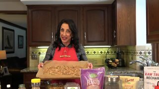 Fitness Friday – Robbie makes grain-free granola