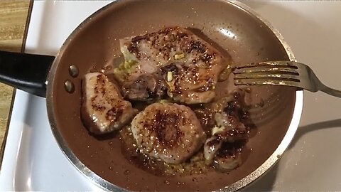 Delicious Fast Pan Fried Pork Chop