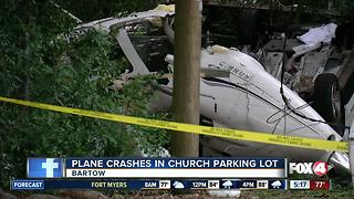 Small plane crashes near Florida church; 1 injured