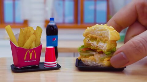 Make Miniature Burger Yummy for Lunch