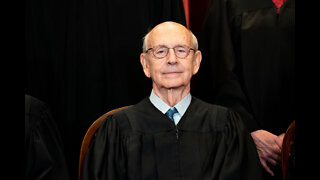Report: Justice Breyer to Retire From SCOTUS