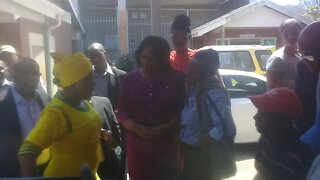 SOUTH AFRICA - Durban MEC visits Social development department (Videos) (pcf)