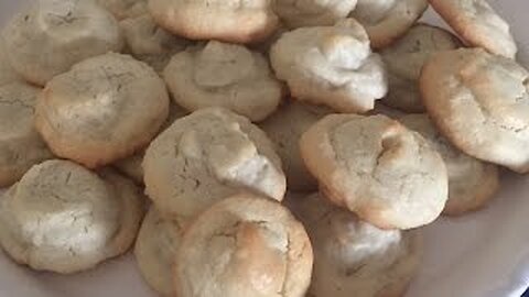 Italian Amaretti Cookies
