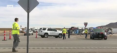 BREAKING: Deadly crash involving box truck, multiple bicycles closes U.S. 95 near Boulder City
