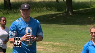 Lions QB encourages kids to be active