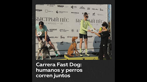 Carrera anual Fast Dog reúne a corredores y perros en Moscú