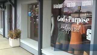 A small business in De Pere steps up in big way for local non-profits