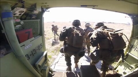 Marines with the 13th MEU Conduct a Daytime Mechanized Assault