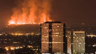 Timelapse-film av Californias mest ødeleggende branner