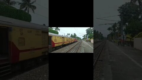 Chennai Express 🔥🔥 #indianrailways #chennai #railway #youtubeshorts #youtube #shorts #status