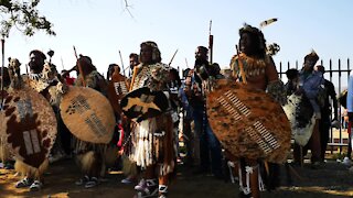 SOUTH AFRICA - Durban - King Goodwill Zwelithini hosts Diwali celebrations (Video) (3ay)