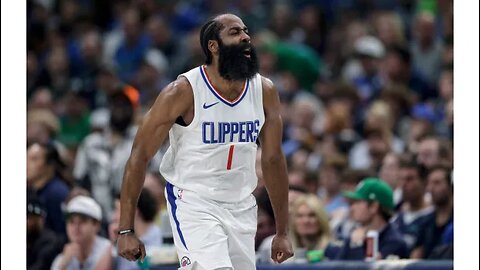 Clippers survive after almost choking