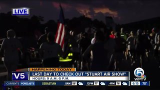 Runners ‘Race the Runway’ at Stuart Air Show