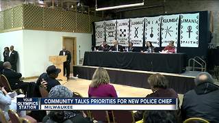 Community talks priorities for new police chief