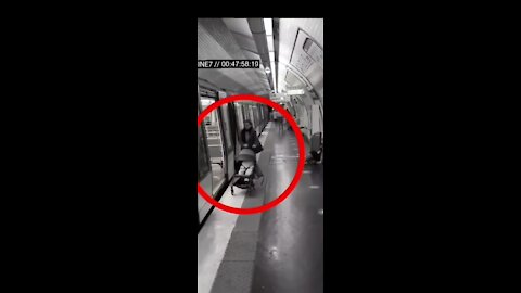 WHAT happens next will SURPRISE YOU!! Woman accidentally leaves baby on a platform