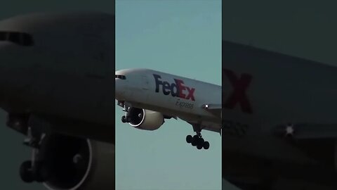 FedEx Boeing unable to land #fedex #boeing #pilot