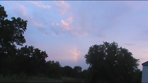 1SEP22 0709 Hours Ravia Ok Rainbow Colors Straight Line M2U01521