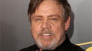 Mark Hamill Confirms Luke's Role In Star Wars IX