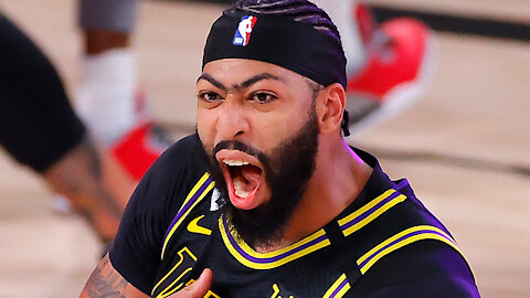 Anthony Davis Plans To Wait Before Committing Back To Lakers, Fans Worry He May Not Stay