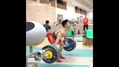 Chinese Olympic Weightlifting Training Compilation #025 (Lu Xiaojun, Tian Tao)